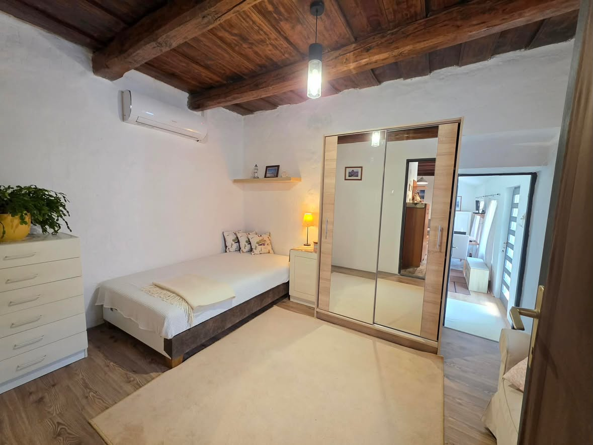 Golden apartman